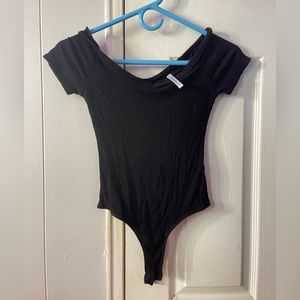 Off the shoulder black body suit, worn before, LULUS BASIC small🥰